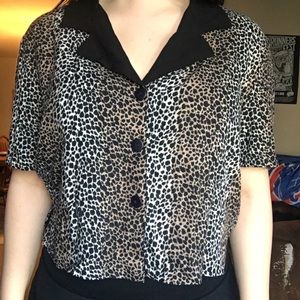 Vintage Leopard Button up Crop Top